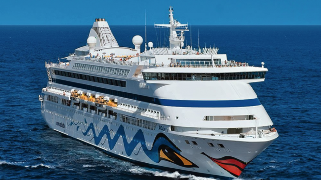 Crucero europeo Aida Aura arribó al Puerto de San Antonio