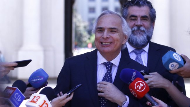 Exagerados y oportunistas: Chadwick criticó a la oposición por crisis en La Araucanía