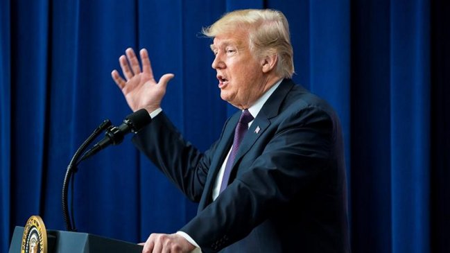 Trump amenazó con restricciones a la prensa para garantizar el 