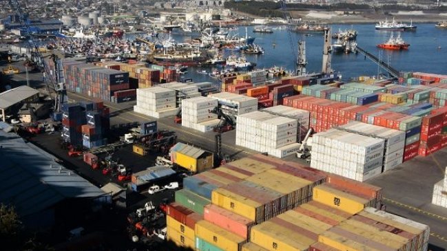 Trabajador portuario murió en San Antonio tras ser arrollado por un camión