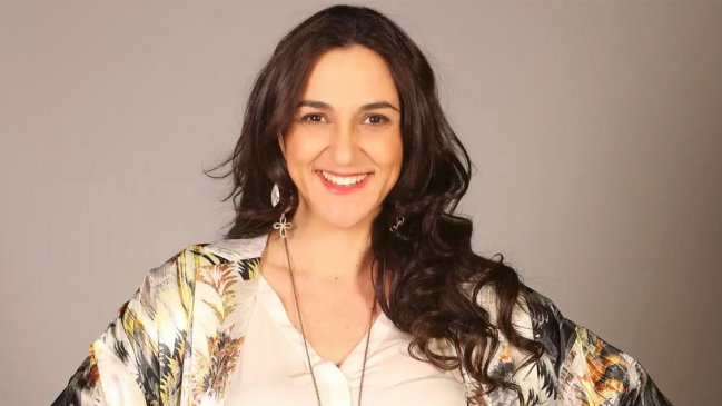 Renata Bravo se reunirá con adultos mayores de Santiago para conocer sus experiencias de vida