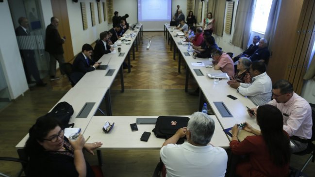 Sector público llamó a paro nacional tras no lograr acuerdo por reajuste