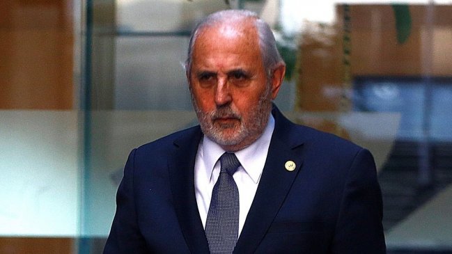 Abbott: Esperamos trabajar con policías que ajusten sus procedimientos a las normas legales