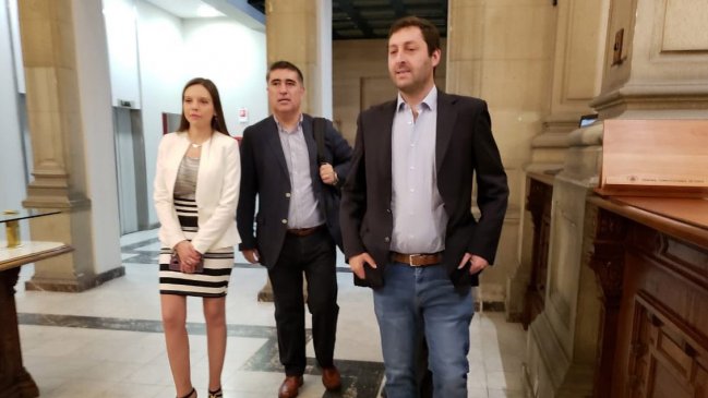 UDI y RN van al TC por proyecto de libertades condicionales