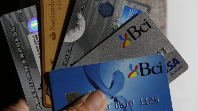 Sernac: Siete de diez jóvenes no saben qué es la tasa de interés