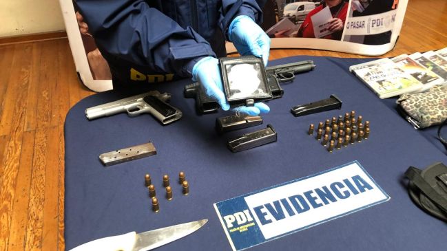 Antofagasta: Sujetos fueron detenidos por hacerse pasar por comisarios de la Policía de Investigaciones