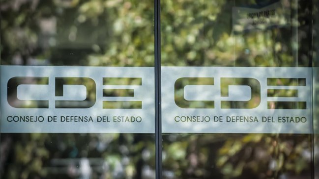 CDE evalúa sumarse a casos Catrillanca y venta de armas desde el Ejército
