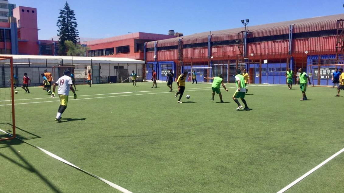 Personas en situación de calle participaron de torneo de fútbol en Iquique