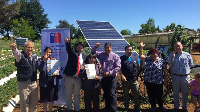 Pequeños agricultores reciben apoyo para tener sistemas de riego con energía solar