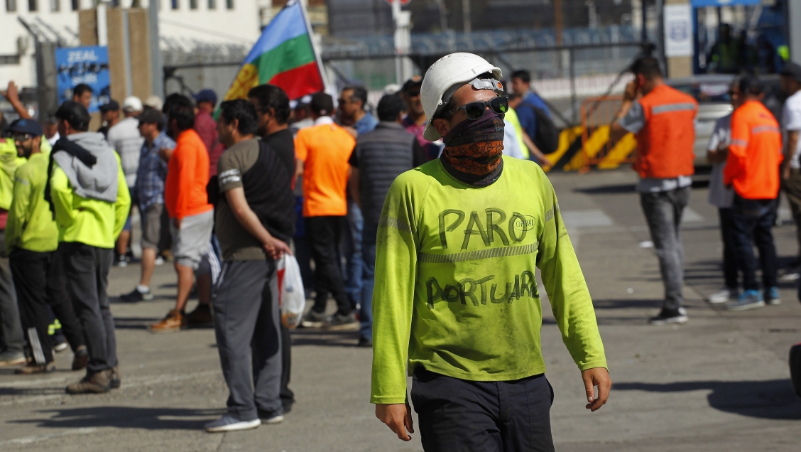 Dirigente del paro portuario de Valparaíso acusó amenaza de muerte