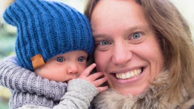 Oso mató a la esposa y la pequeña hija de un cazador en Canadá