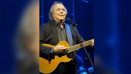  Serrat cantó en Frutillar y homenajeó a la mujer maltratada  