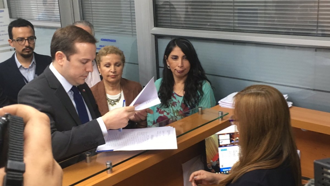 Denuncian a tres hogares de ancianos por hacinamiento y maltratos