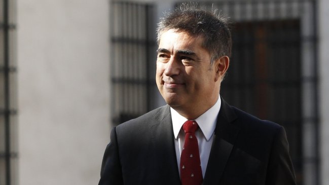 Mario Desbordes exige que André Sougarret 