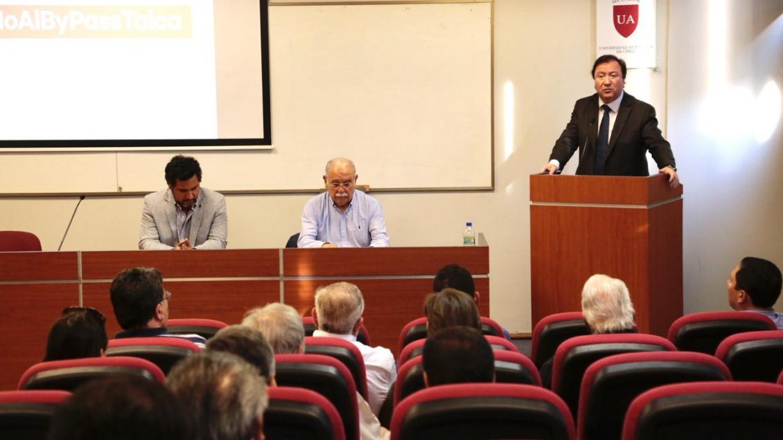 Talca: Conversatorio ciudadano analizó polémico bypass carretero