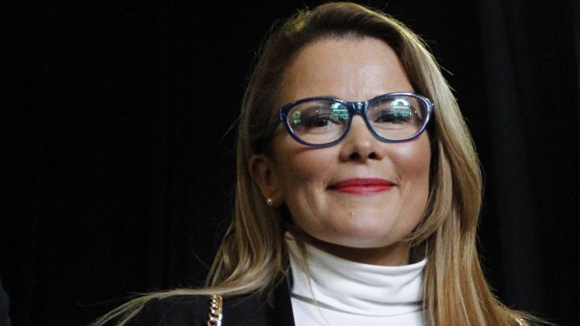 Cathy Barriga no le teme a La Moneda: 