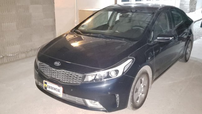 Recuperan taxi que fue sustraído a conductor mientras trabajaba en Rancagua