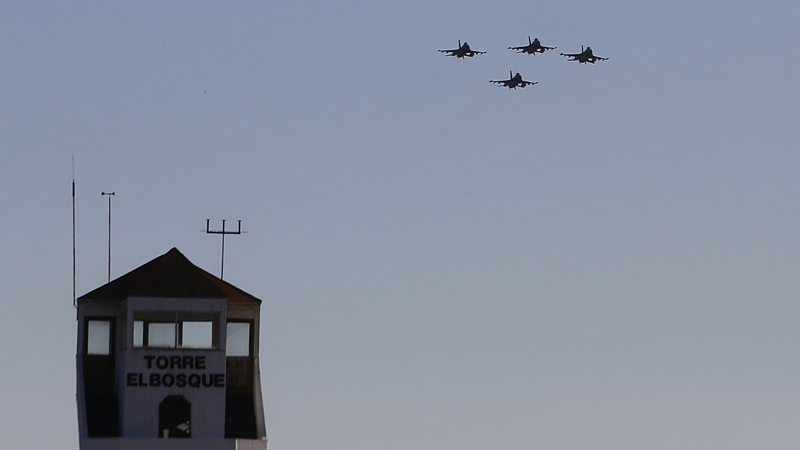 Presidente cuestionó gasto de la FACh en su cambio de mando