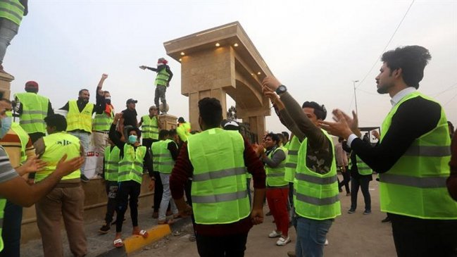 Gobierno francés deja puerta abierta a más concesiones a 