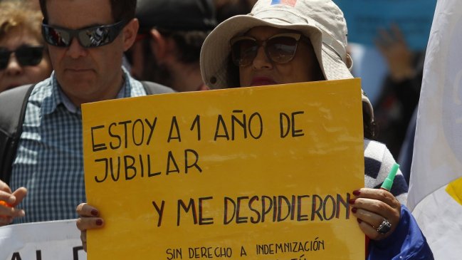 Diputados recurrirán a la Contraloría por despidos en el sector público