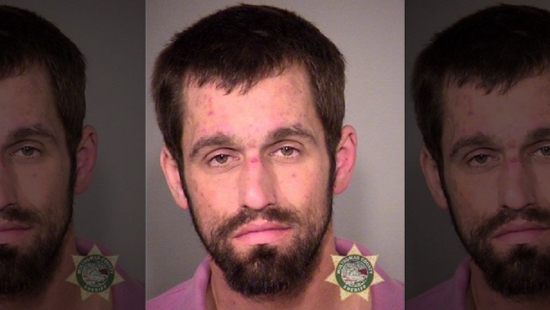 Se cayó en la ducha de una prisión y presentó una demanda millonaria