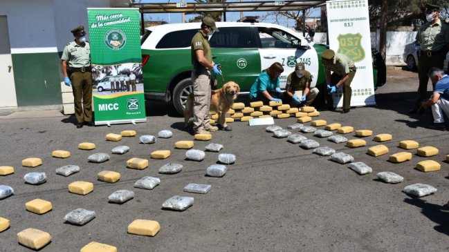 OS-7 de Carabineros incautó más de 87 kilos de droga ingresando por la frontera de Arica