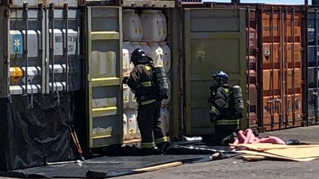 Fuga de contenedor provocó emergencia por material tóxico en el Terminal Puerto Arica