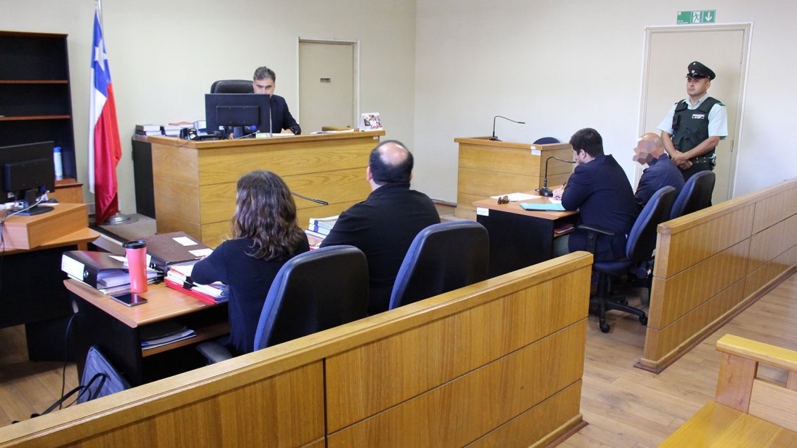 Ex carabinero fue formalizado por tráfico de drogas, cohecho y estafa