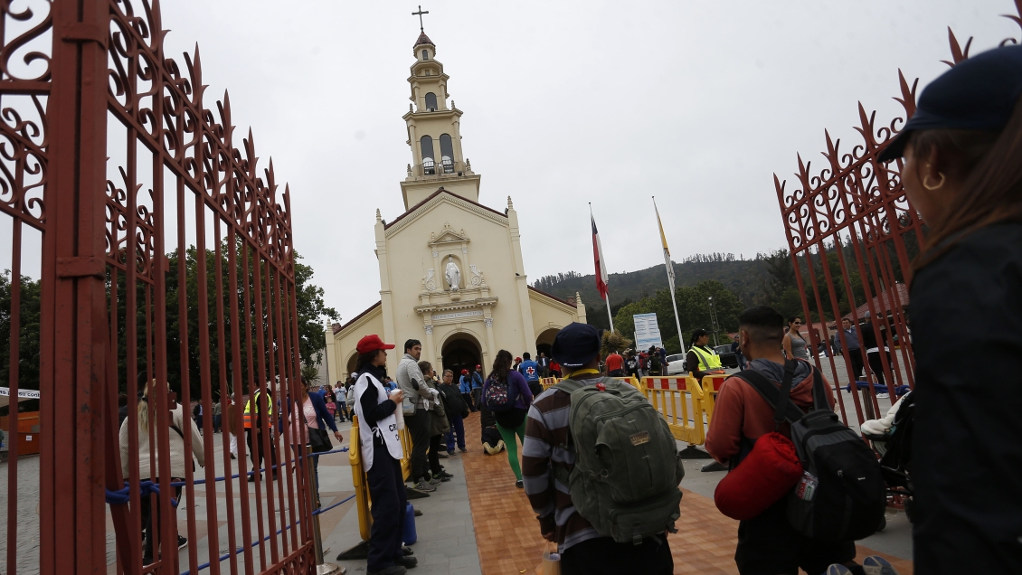 Lo Vásquez: 350 mil fieles y 11 detenidos en peregrinación