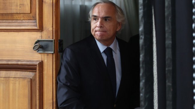 Chadwick enfrentará este martes la interpelación por el crimen de Catrillanca