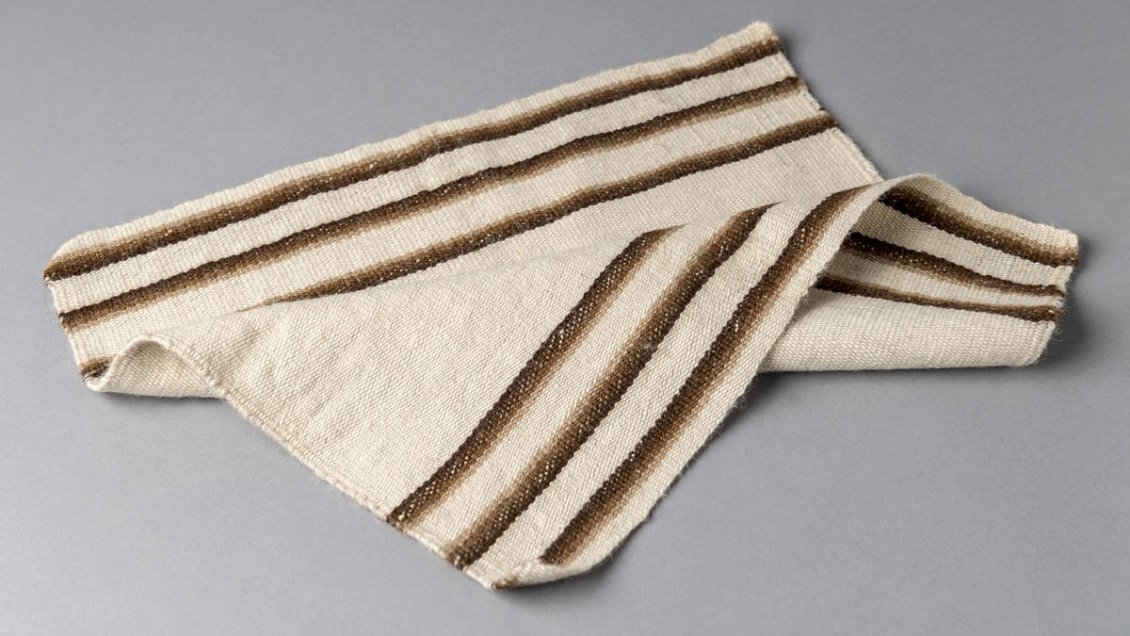 Reconocen a dos artesanas indígenas de Pozo Almonte por sus obras