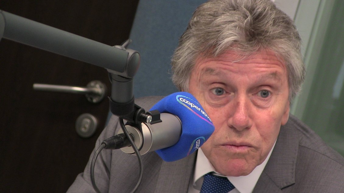 Ministro de Defensa confirmó proyecto para extender carrera militar en cinco años