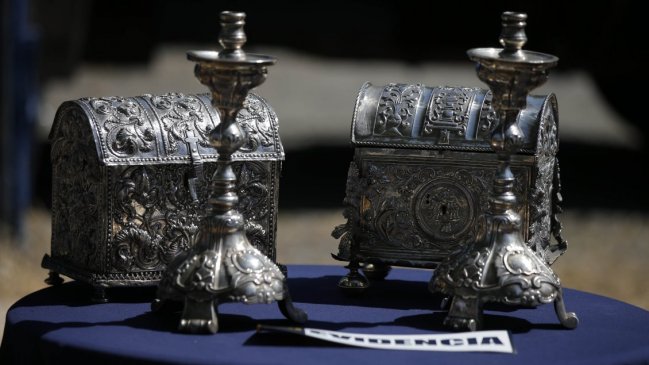 Franciscanos se querellaron contra Raúl Schüler por robo y asociación ilícita