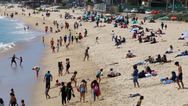 Alcalde de Concón por multas a quienes ensucien playas: Esta ley va a permitir generar un hábito