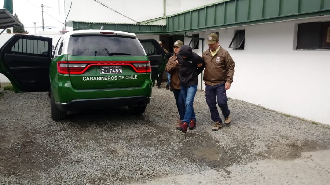 Sujetos acusados de intentar asaltar casa de cambio en Punta Arenas regresaron a la cárcel