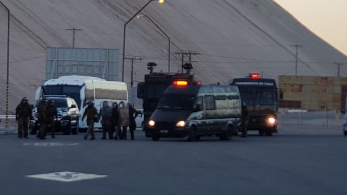 Al menos 18 detenidos dejó desalojo de faena de Codelco Chuquicamata
