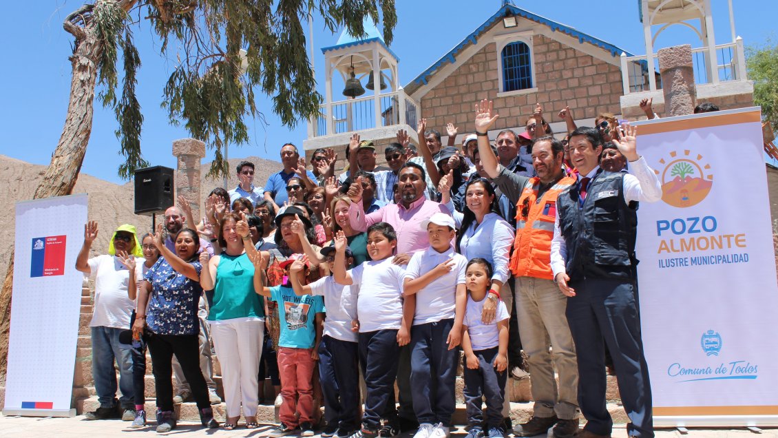 Anuncian proyecto de electrificación para el poblado de Macaya