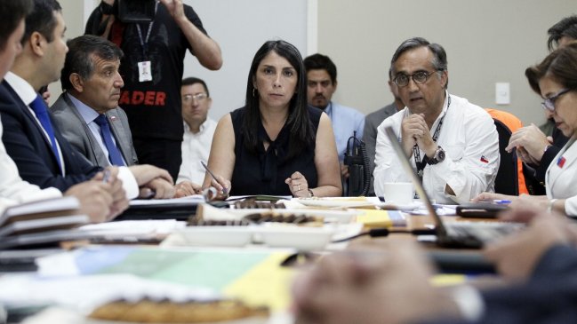 Autoridades realizan primer simulacro de corte de agua masivo en Santiago