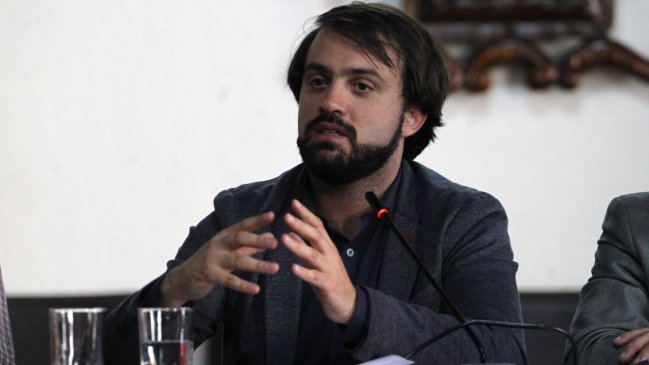 Alcalde Sharp pidió que la violencia no se tome el conflicto portuario