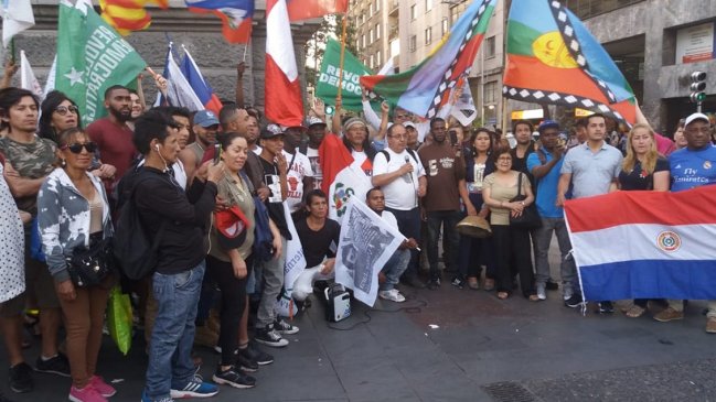 Con banderazo conmemoran el Día Internacional del Migrante