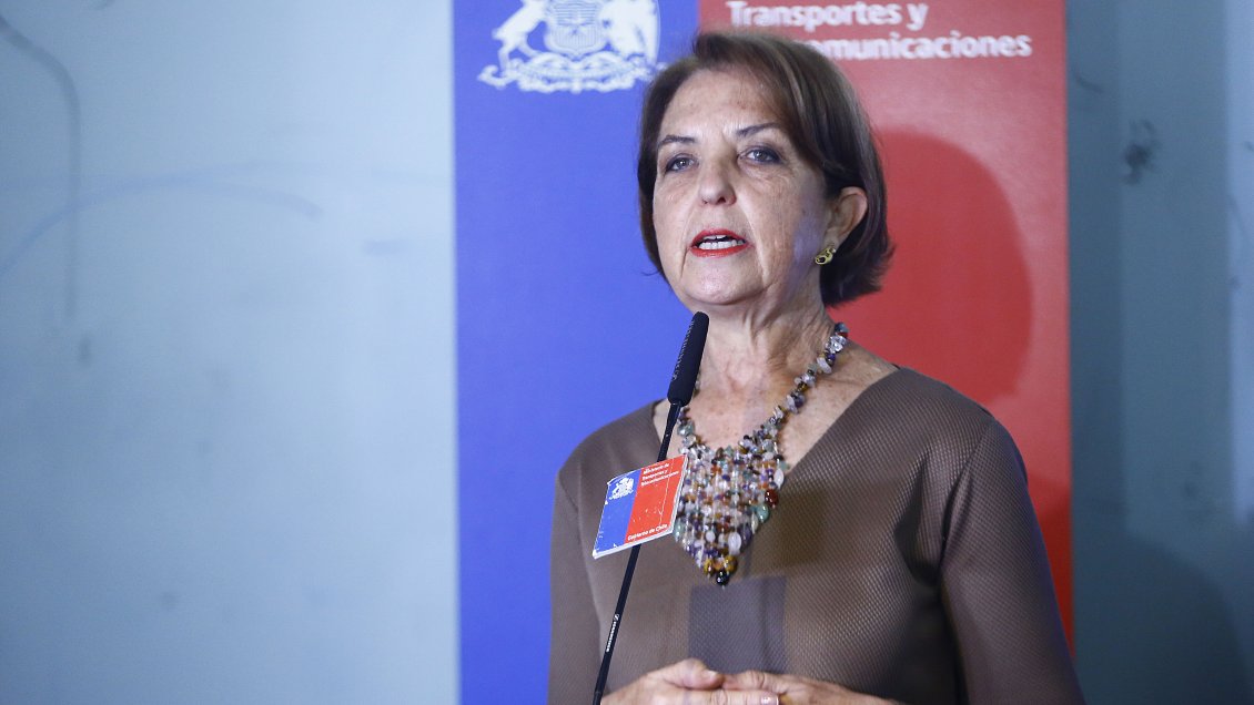 Ministra Hutt llamó 