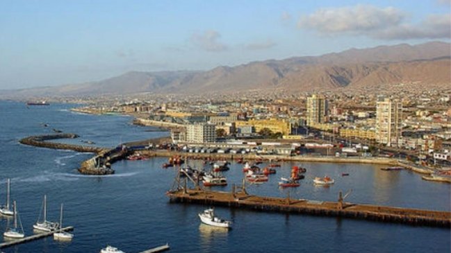 Colegio Médico llamó a decretar Alerta Sanitaria por arsénico en Antofagasta