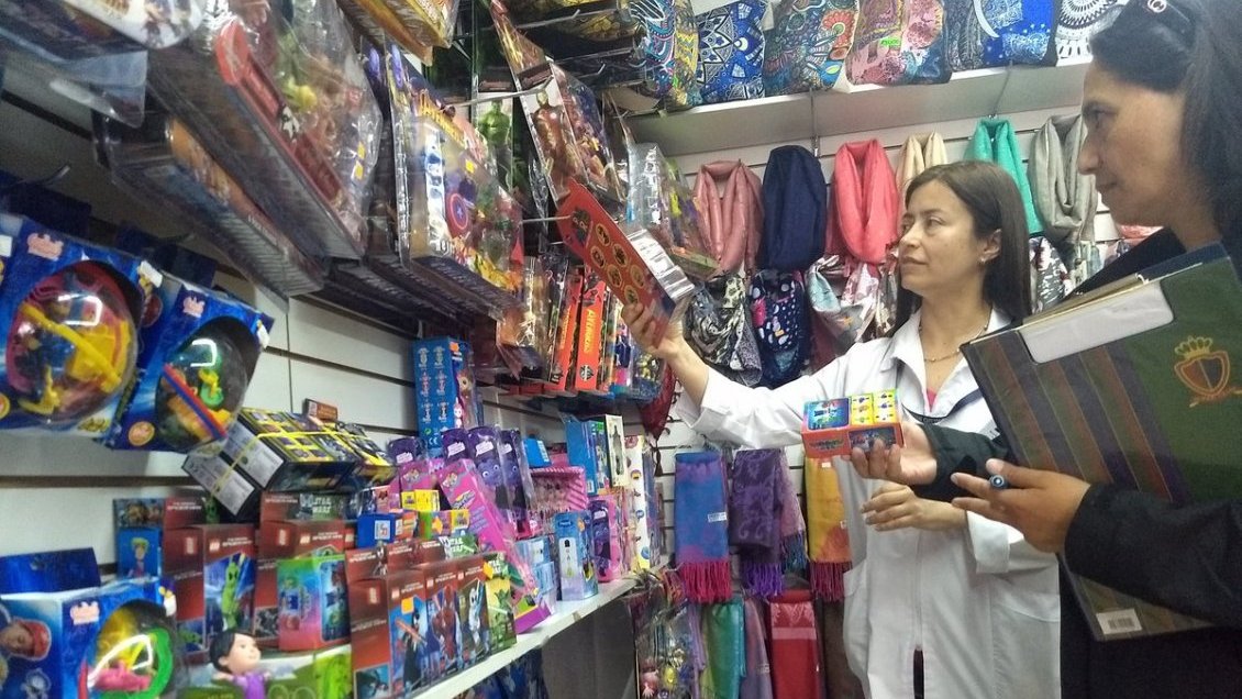 Fiscalización a venta de juguetes terminó con dos sumarios en Chillán