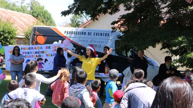 Niños participantes en programas del Sename en Los Ríos celebraron Navidad