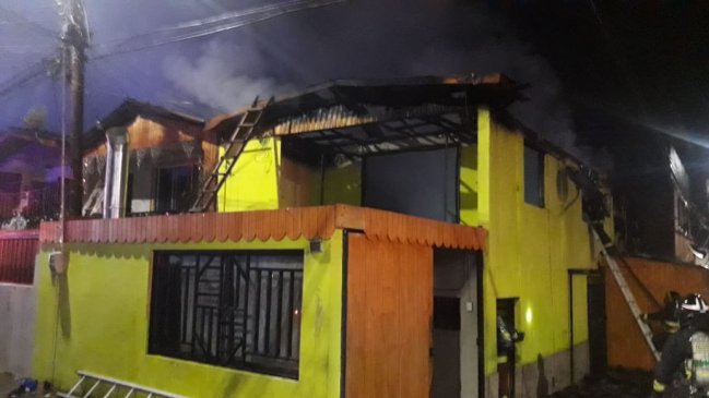 Iquique: Al menos 34 damnificados dejó incendio en plena celebración de Navidad