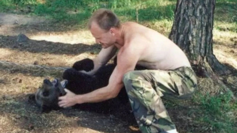Oso mató y devoró al hombre que lo adoptó hace cuatro años