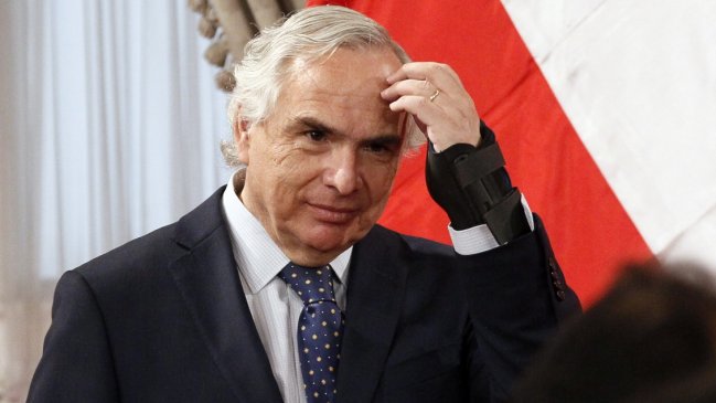 Reforma para remover a jefes de FFAA: 