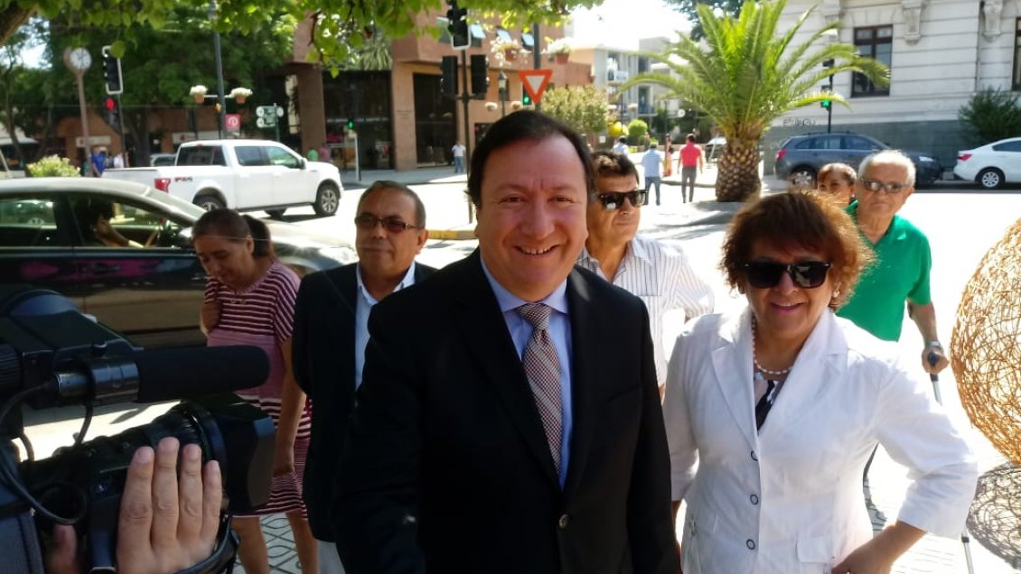 Ex ministro de Bachelet presentó recurso a favor de alcalde de Talca tras recomendación de destitución