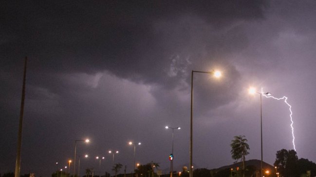 Inesperada tormenta eléctrica afectó a la Región de Los Lagos