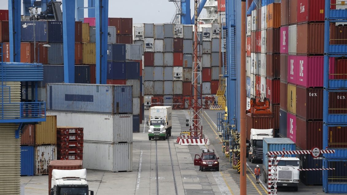 EPV a portuarios: Estamos cumpliendo, no corresponden las amenazas